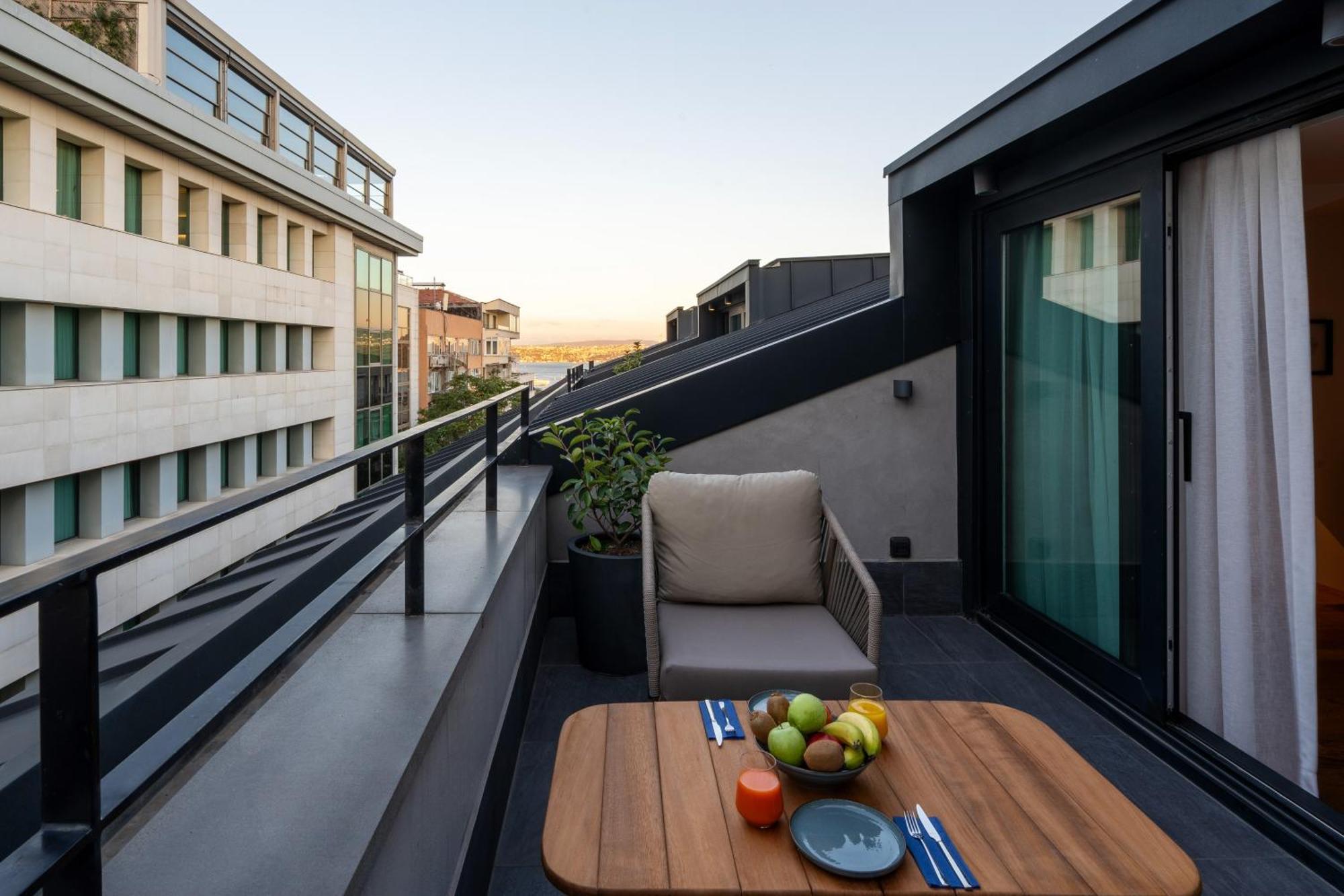 Апарт отель Ando Living - Taksim Gumussuyu Townhouse Стамбул Экстерьер фото